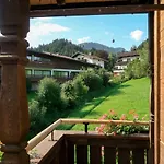 Sonnheim By Interhome Auffach