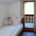 Sonnheim By Interhome Auffach
